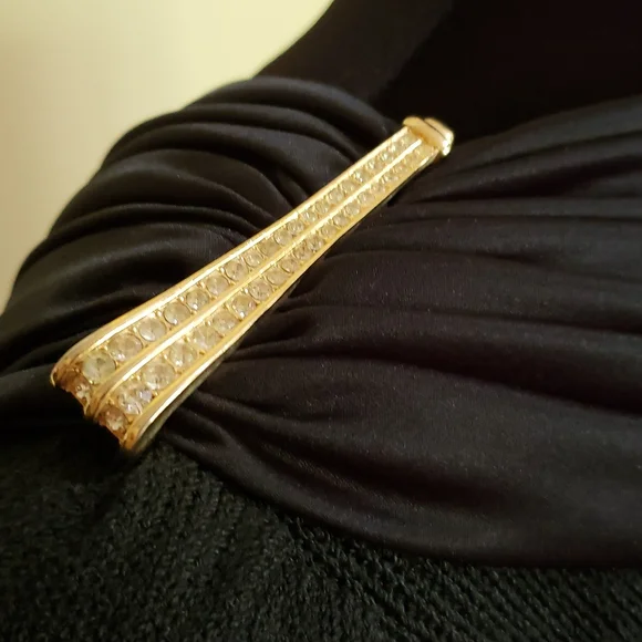 ST John Elegant black dress - Picture 2 of 4